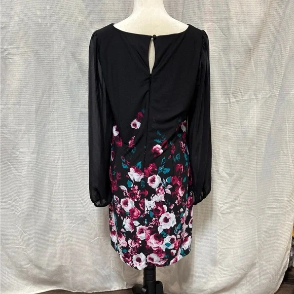 White House Black Market Black and Pink Sheath Dress with Bishop Sleeves - Picture 3 of 5